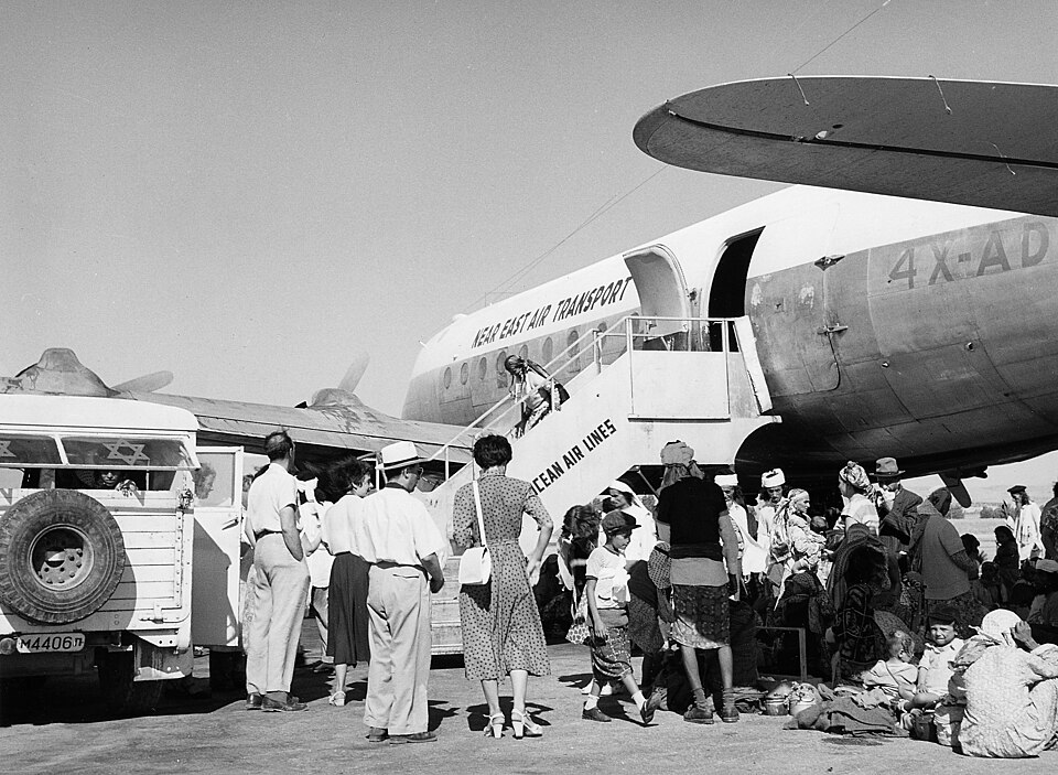 Aircraft registered 4X-ADN