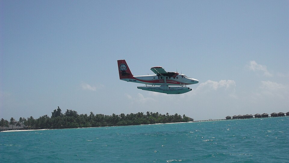 Aircraft registered 8Q-TMR