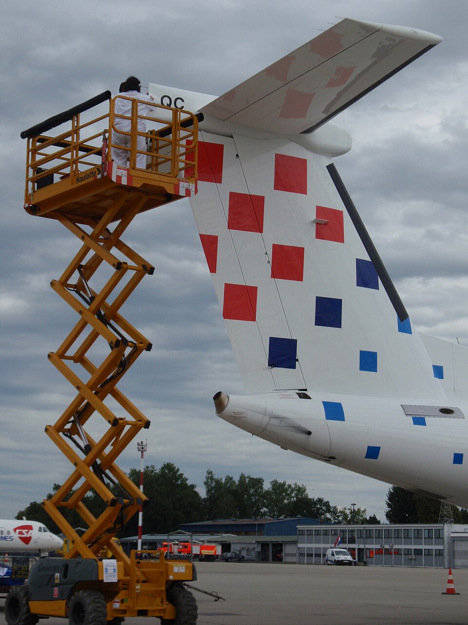 Aircraft registered 9A-CQC