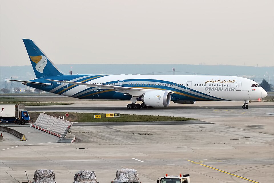 Aircraft registered A4O-SI