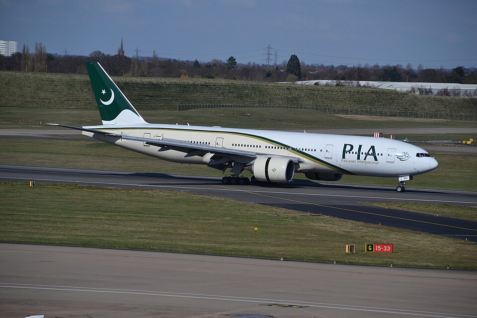 Aircraft registered AP-BMH