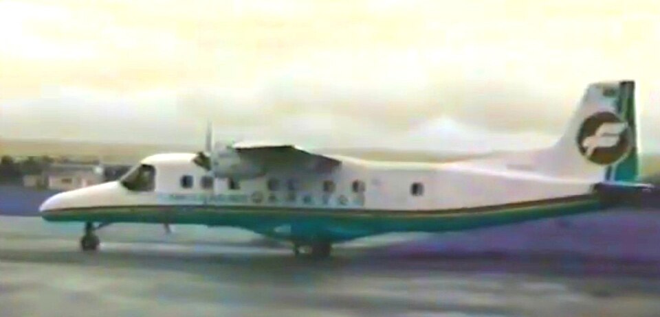 Aircraft registered B-12238