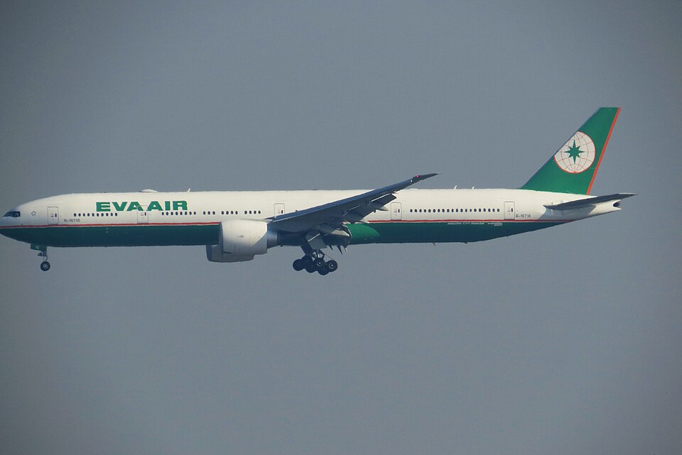 Aircraft registered B-16718