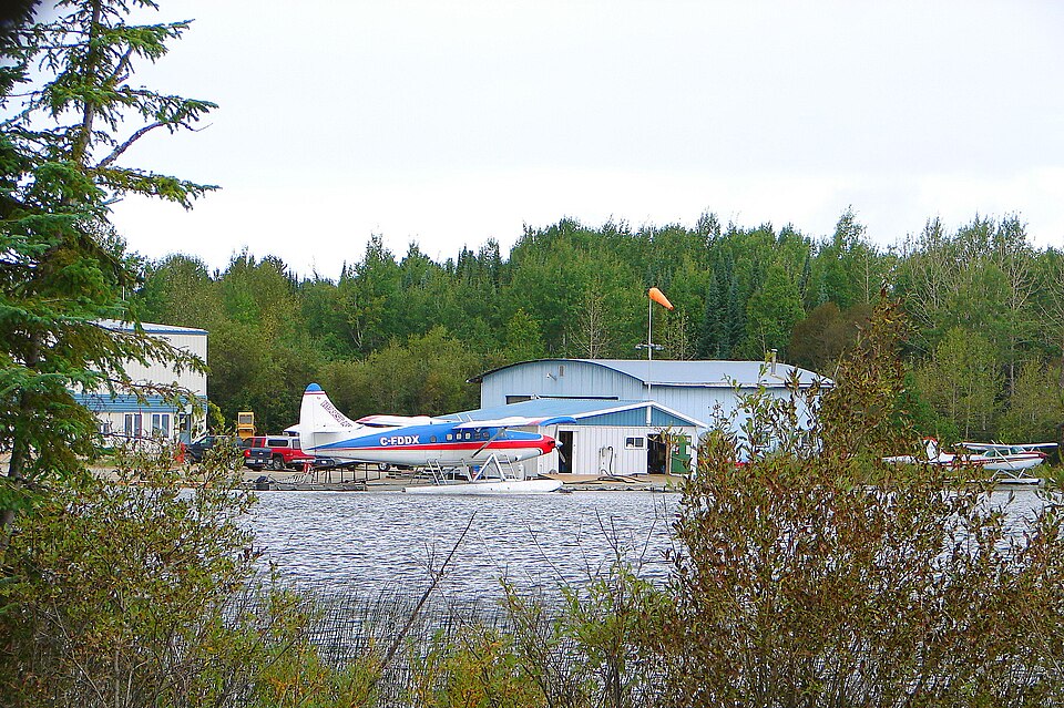 Aircraft registered C-FDDX