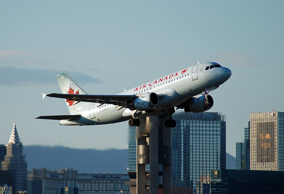 Aircraft registered C-GAQX