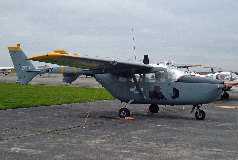 Aircraft registered C-GFAC