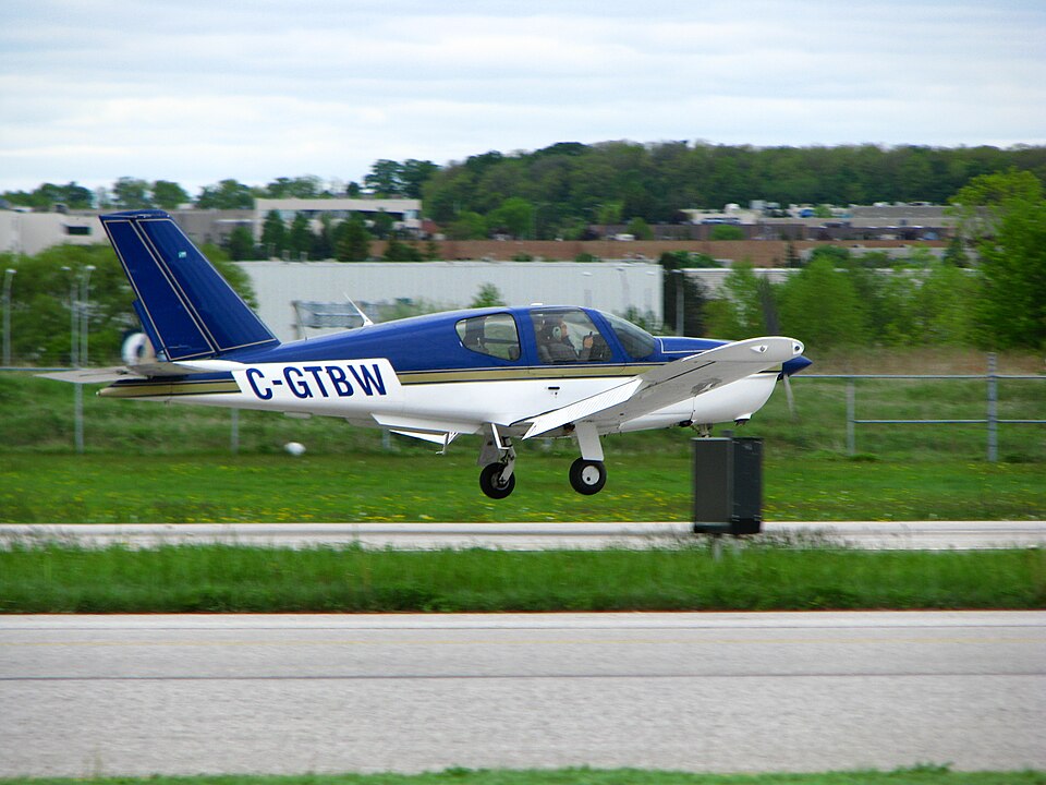 Aircraft registered C-GTBW