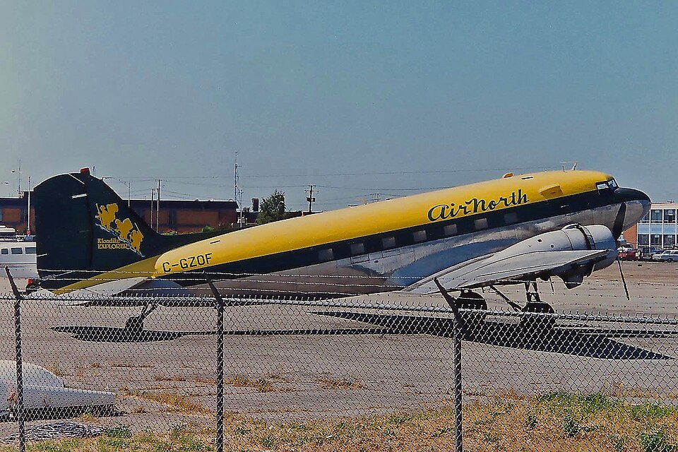 Aircraft registered C-GZOF