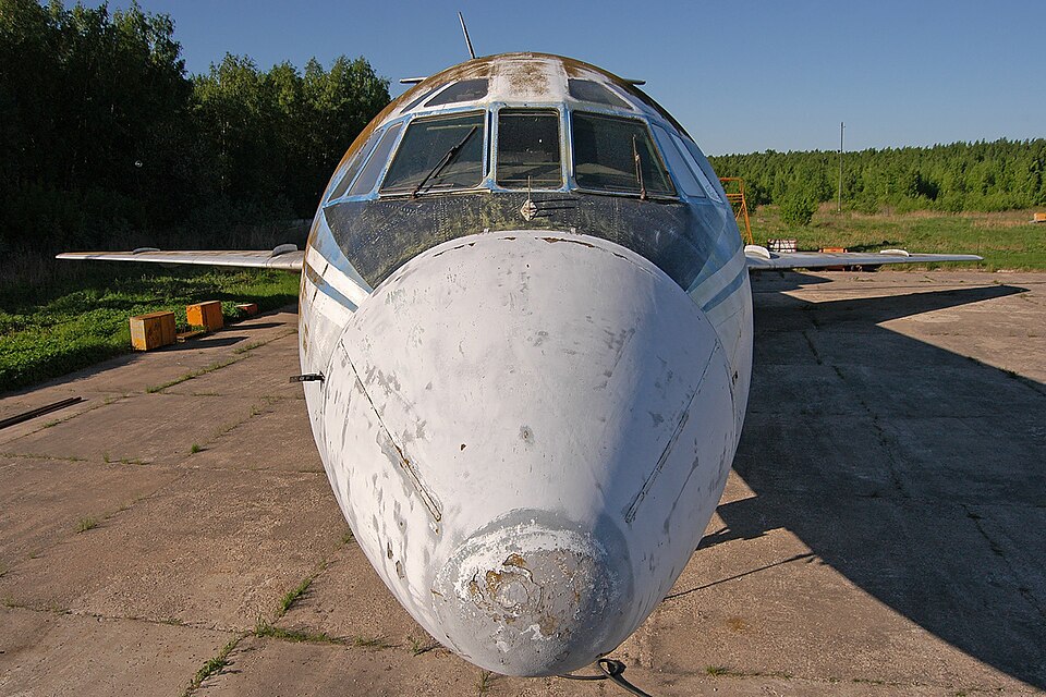 Aircraft registered CCCP-85327