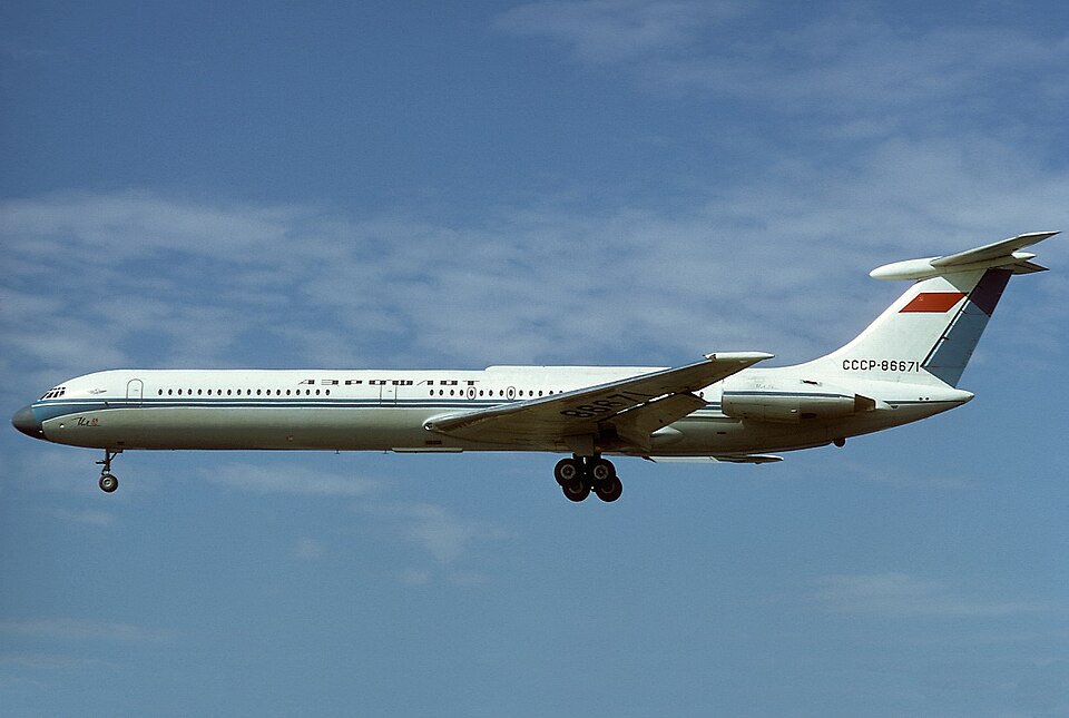Aircraft registered CCCP-86671