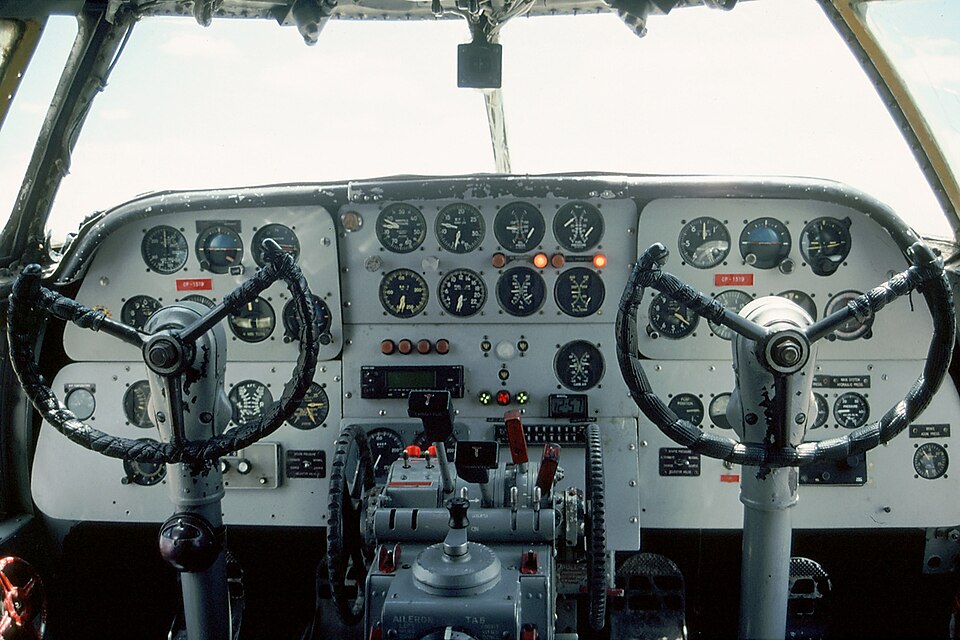 Aircraft registered CP-1319