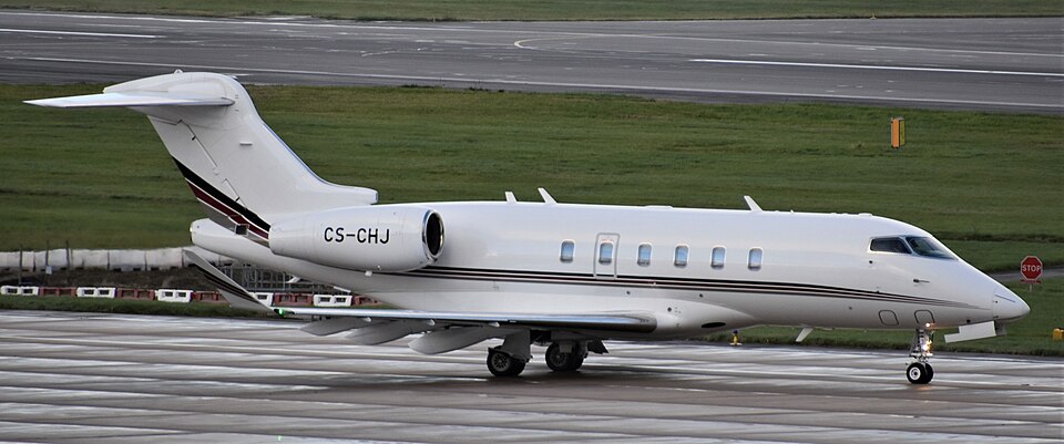 Aircraft registered CS-CHJ