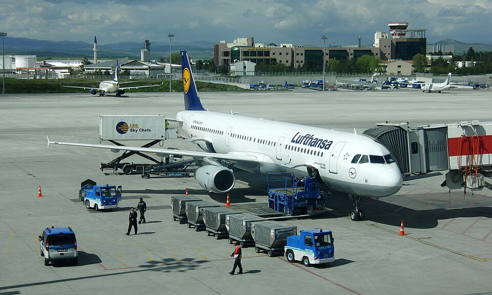 Aircraft registered D-AISO