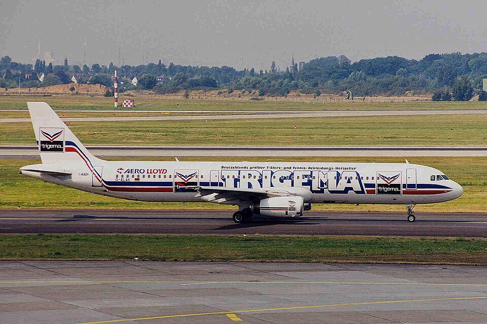 Aircraft registered D-ALAK