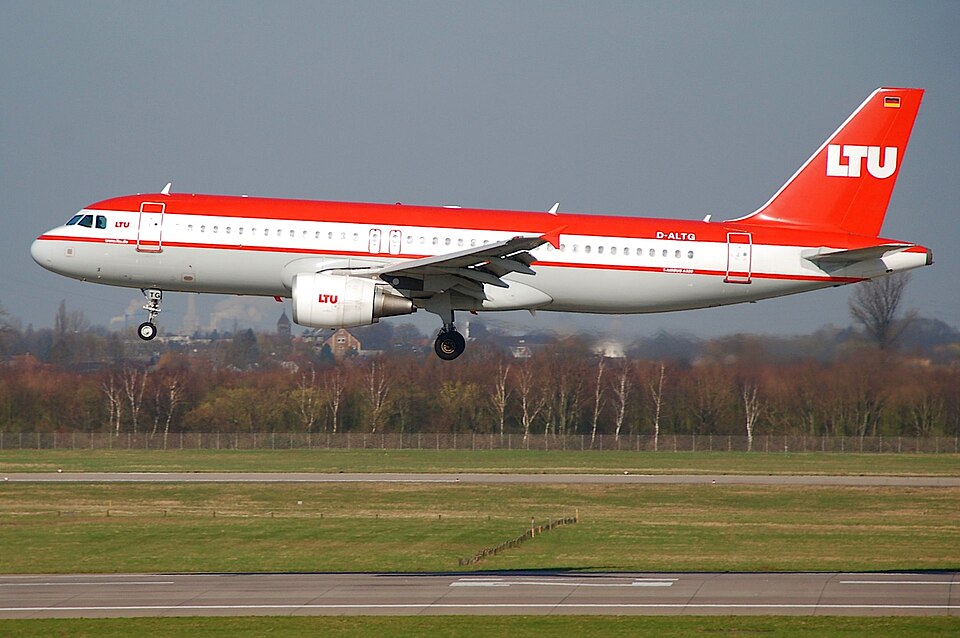 Aircraft registered D-ALTG