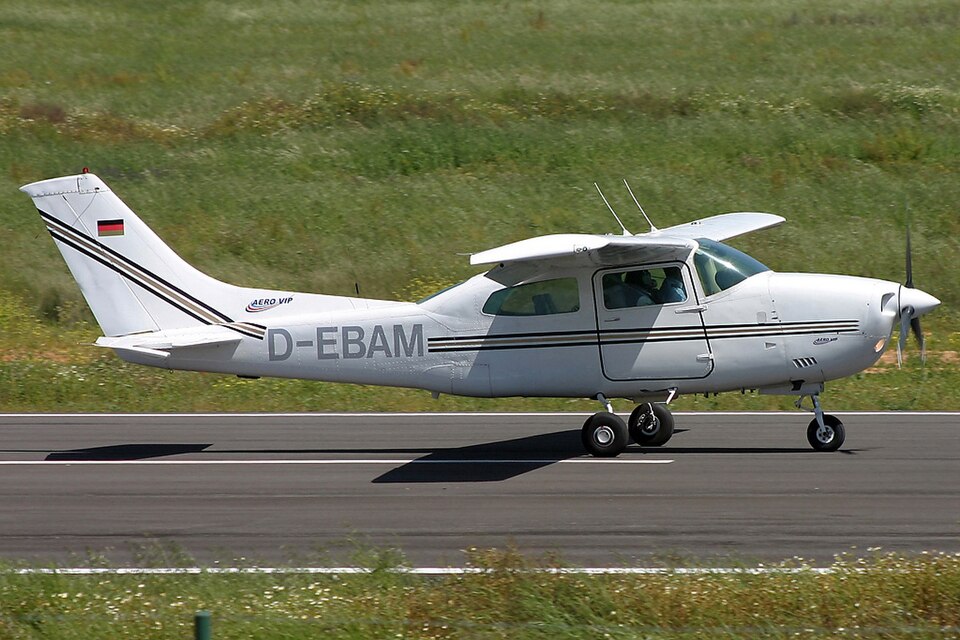 Aircraft registered D-EBAM