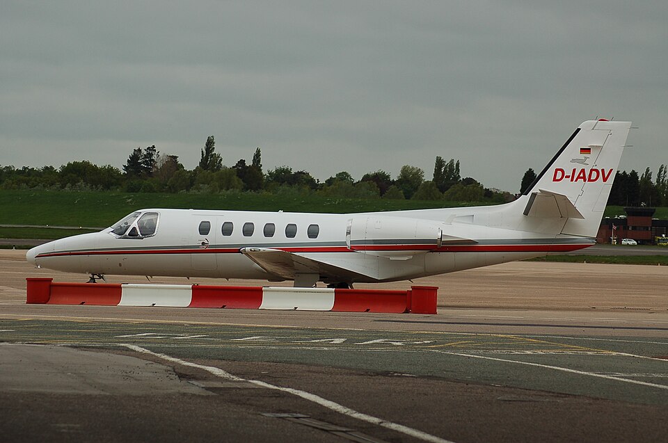 Aircraft registered D-IADV