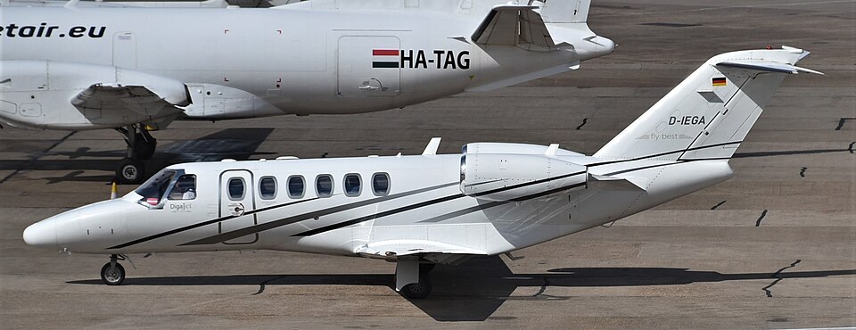 Aircraft registered D-IEGA