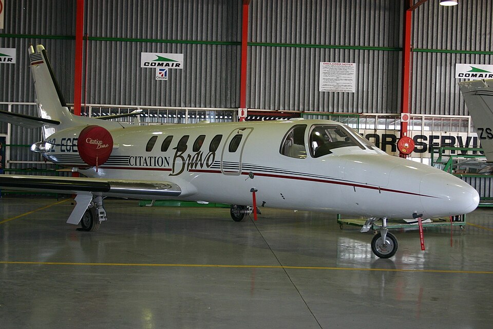 Aircraft registered D2-ECE