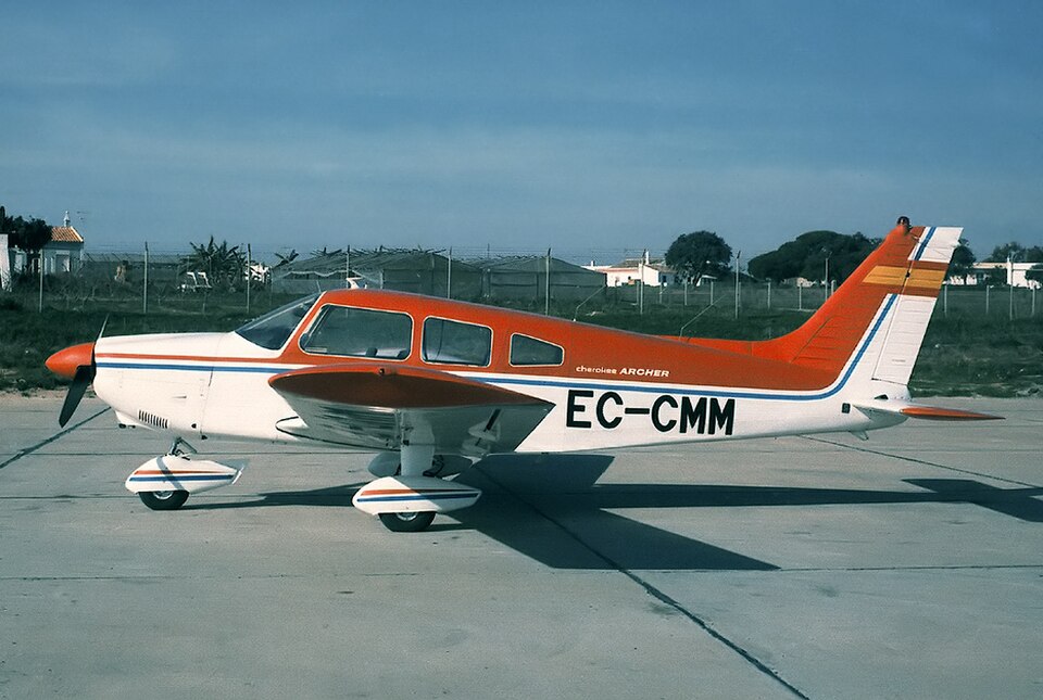 Aircraft registered EC-CMM