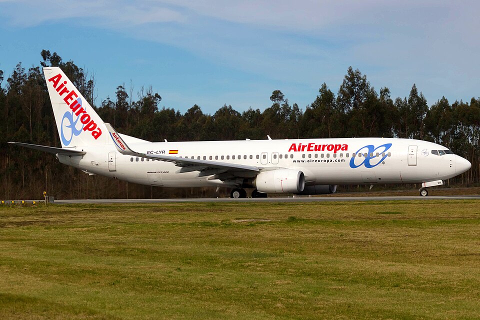 Aircraft registered EC-LYR
