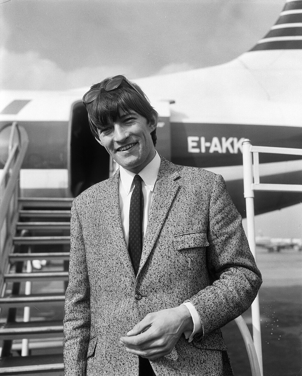 Aircraft registered EI-AKK