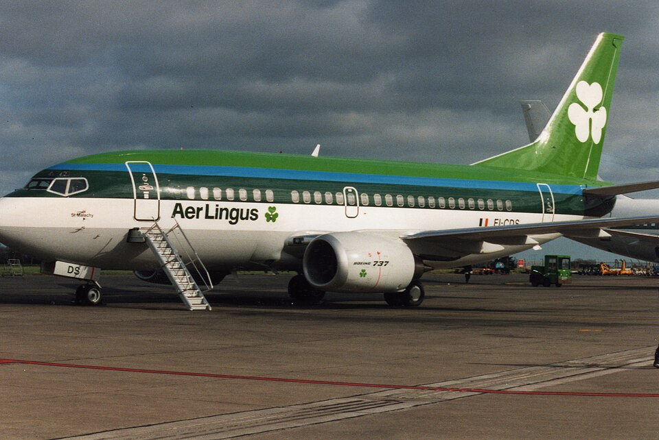 Aircraft registered EI-CDS