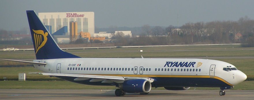 Aircraft registered EI-CSF