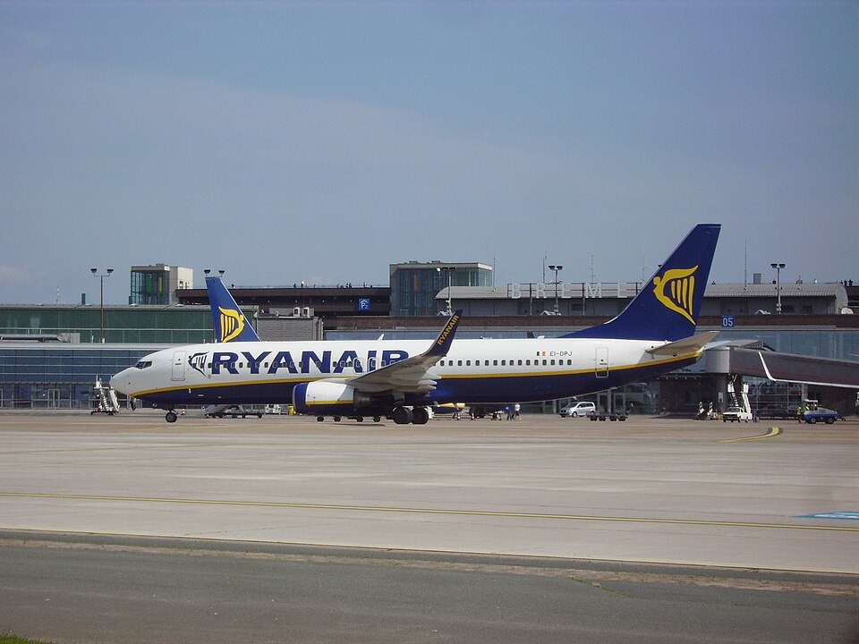 Aircraft registered EI-DPJ
