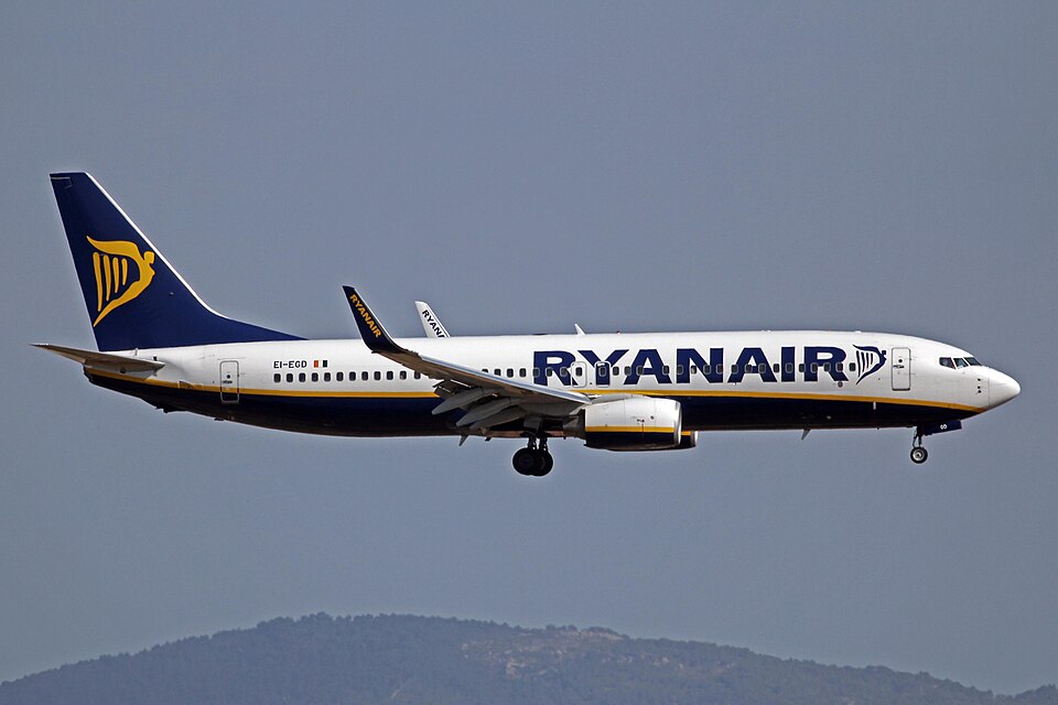 Aircraft registered EI-EGD