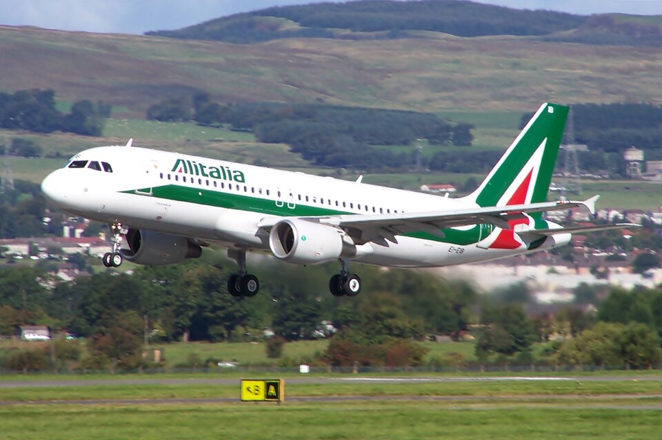 Aircraft registered EI-EIB