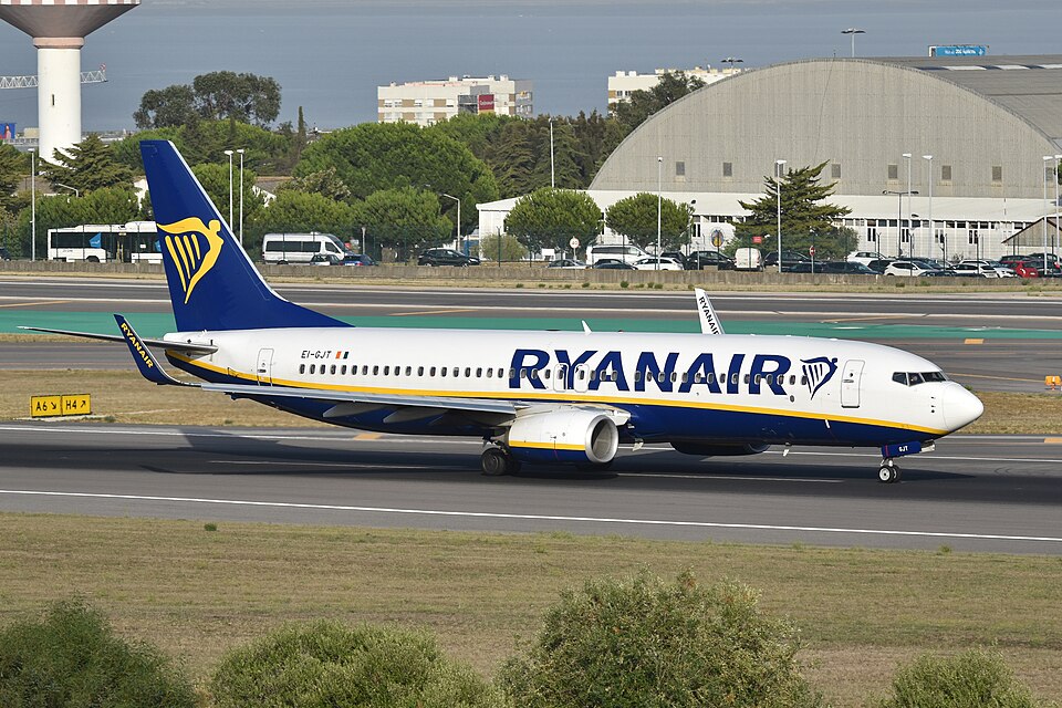 Aircraft registered EI-GJT