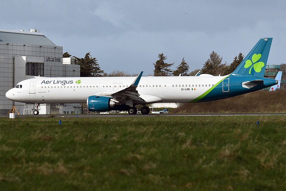 Aircraft registered EI-LRD