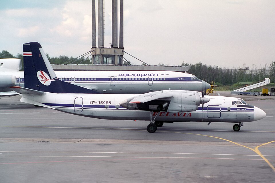 Aircraft registered EW-46465