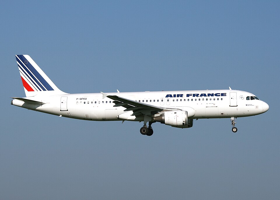 Aircraft registered F-GFKU