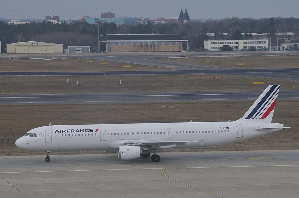 Aircraft registered F-GTAN