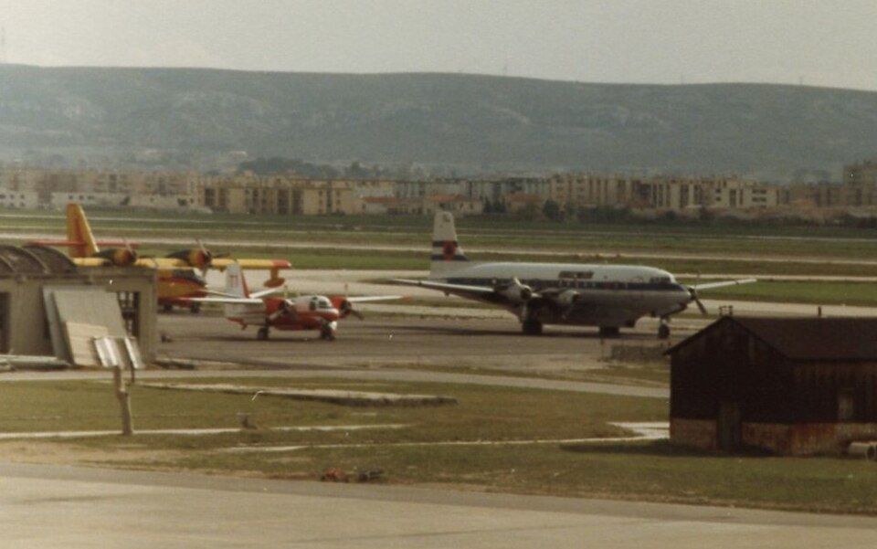 Aircraft registered F-ZBBU