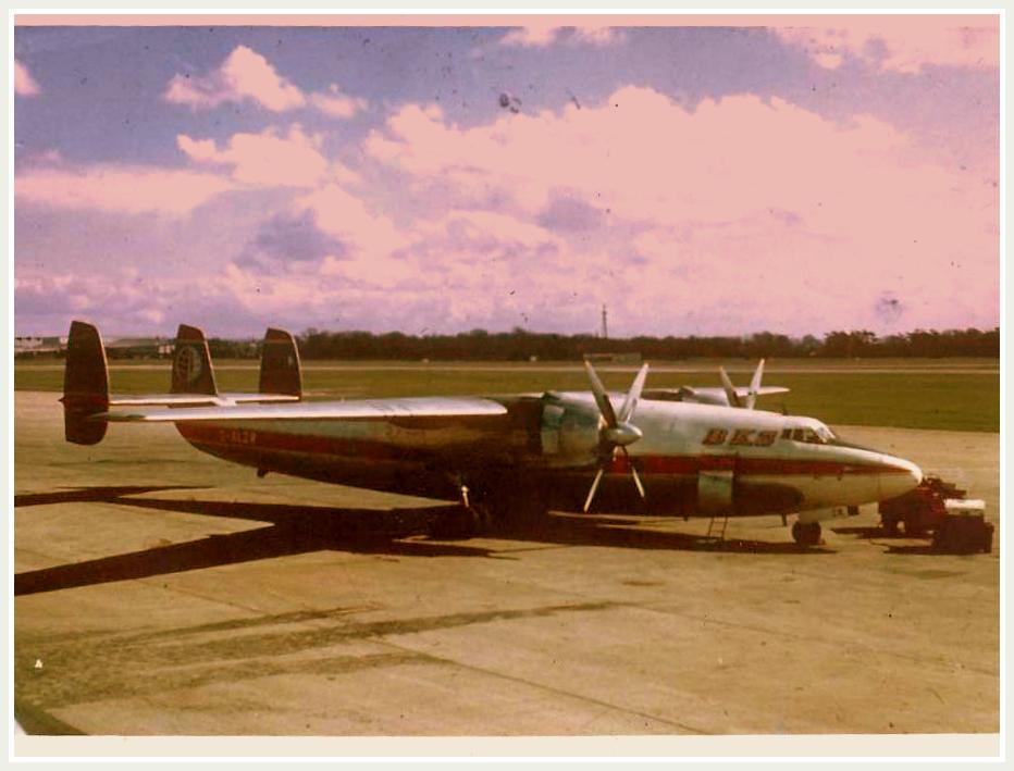 Aircraft registered G-ALZR