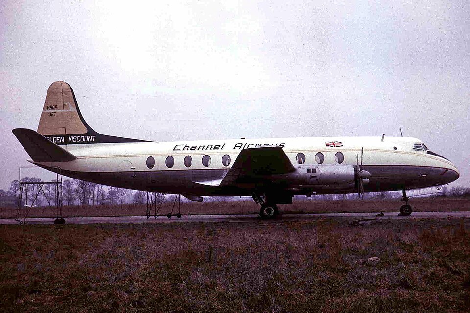 Aircraft registered G-AMOA