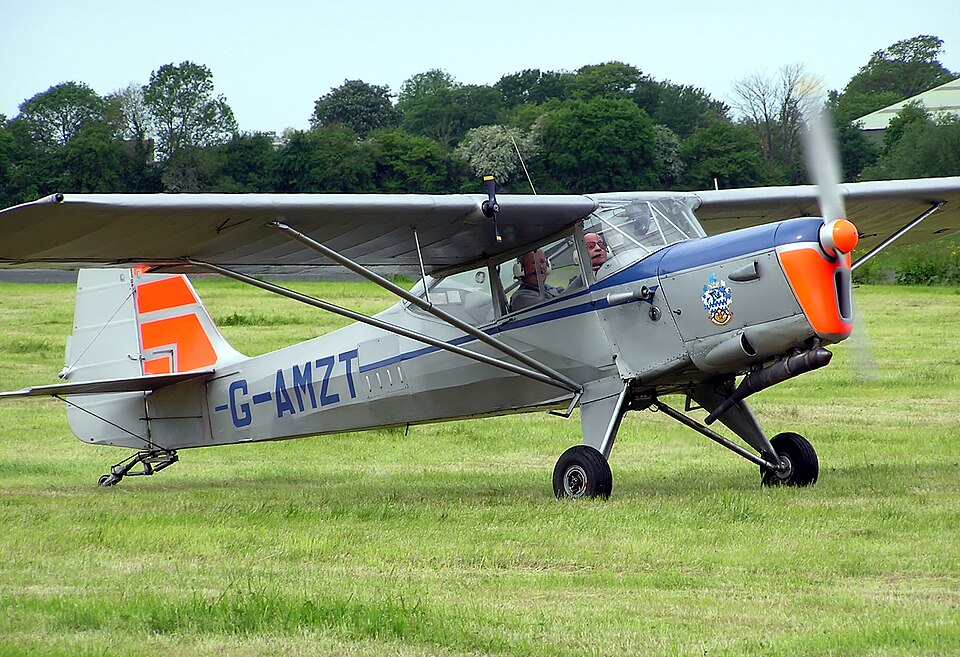 Aircraft registered G-AMZT