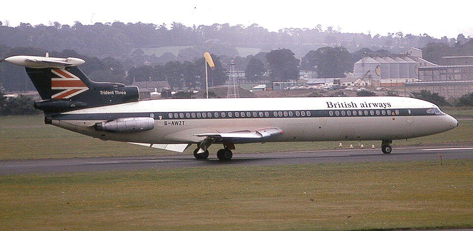 Aircraft registered G-AWZT