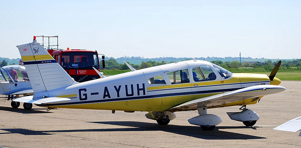 Aircraft registered G-AYUH