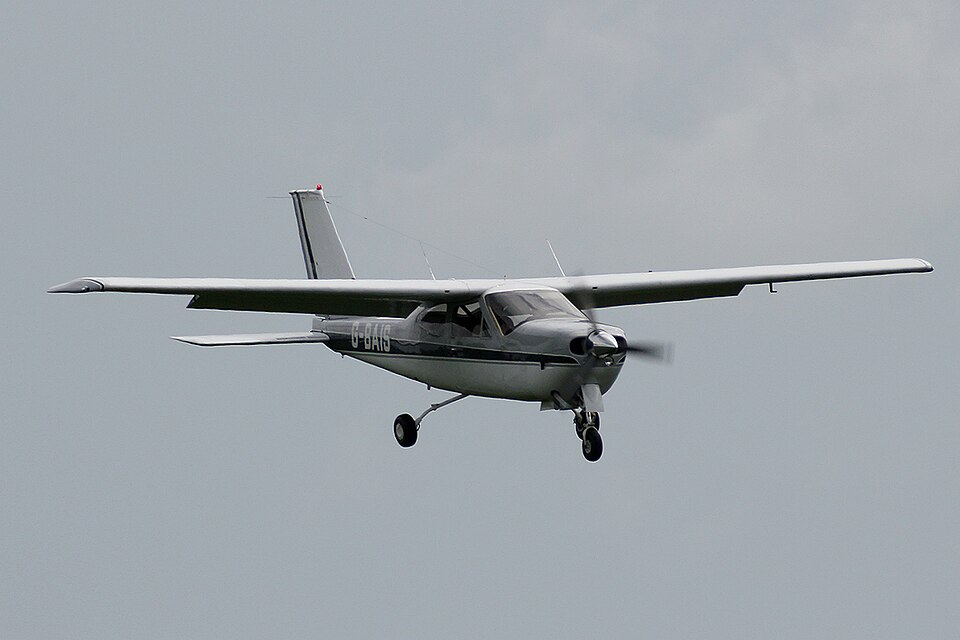 Aircraft registered G-BAIS