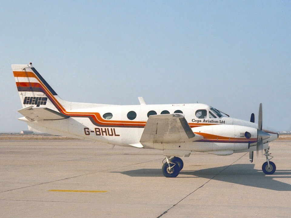 Aircraft registered G-BHUL