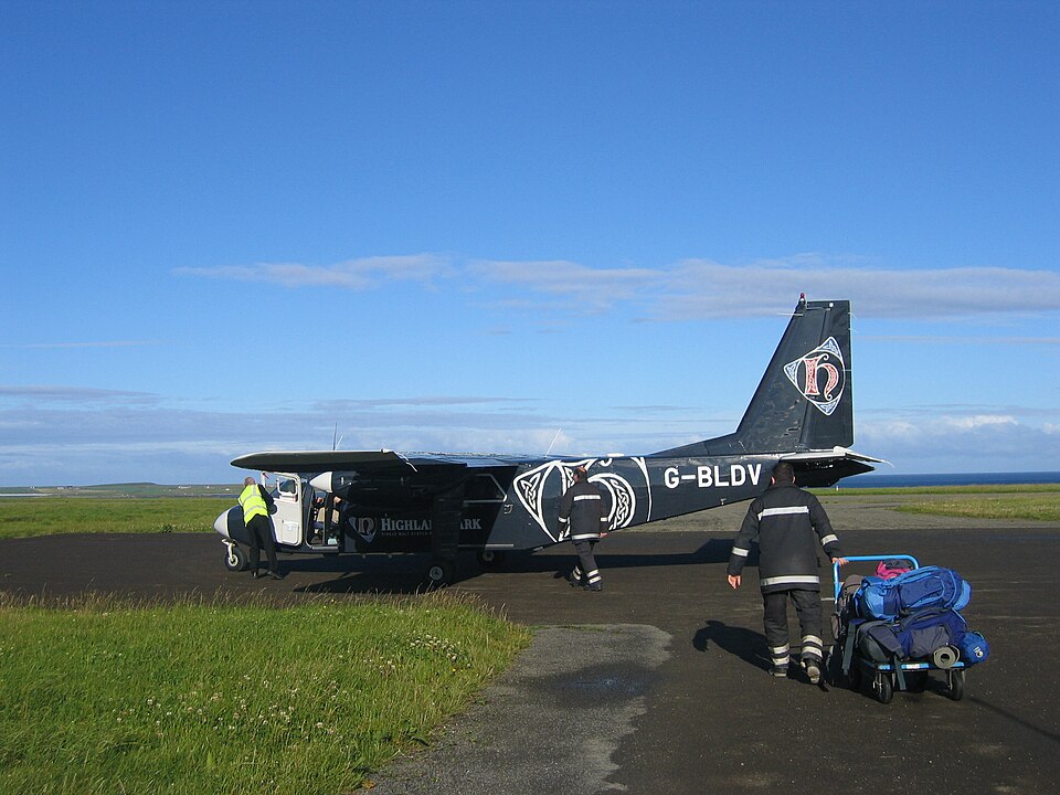 Aircraft registered G-BLDV