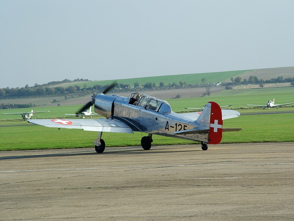 Aircraft registered G-BLKZ