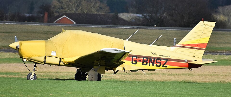 Aircraft registered G-BNSZ