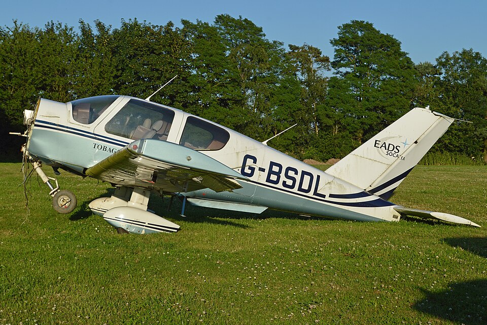 Aircraft registered G-BSDL
