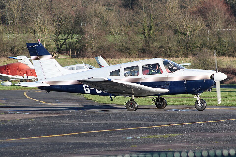 Aircraft registered G-BSIZ