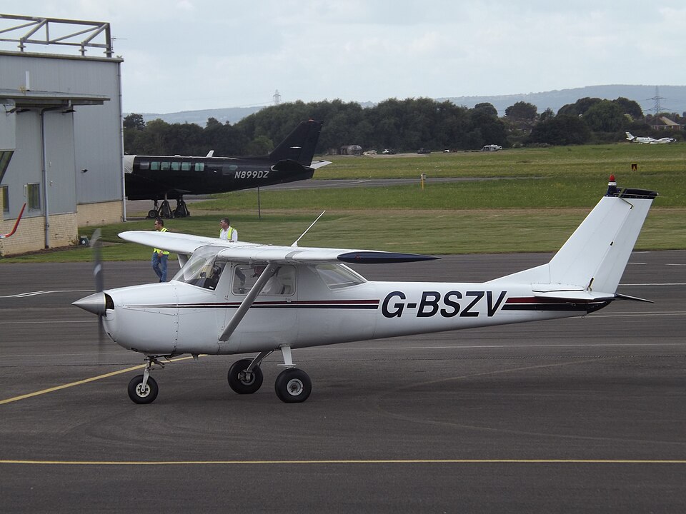 Aircraft registered G-BSZV